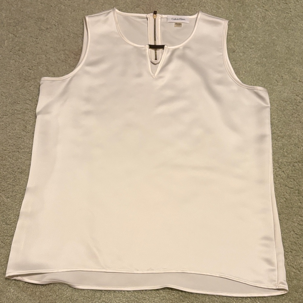 Calvin Klein Women's Ivory Sleeveless Blouse